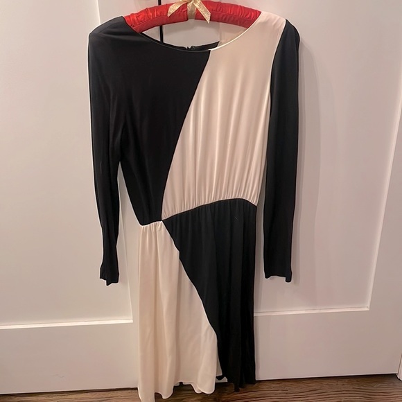 Alice and Olivia long sleeve knee length dress - Picture 1 of 8